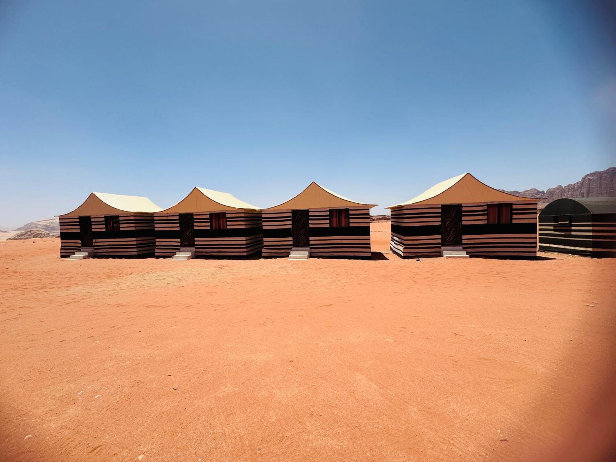 Desert Bedouin Adventure Wadi Rum Extérieur photo
