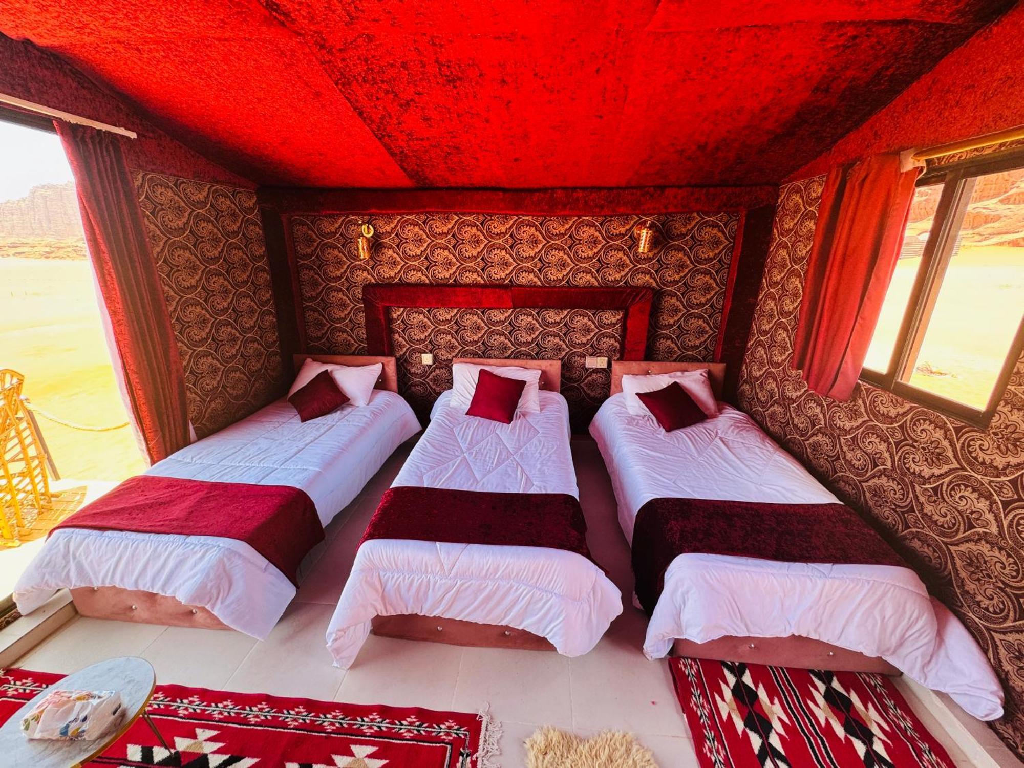 Desert Bedouin Adventure Wadi Rum Extérieur photo